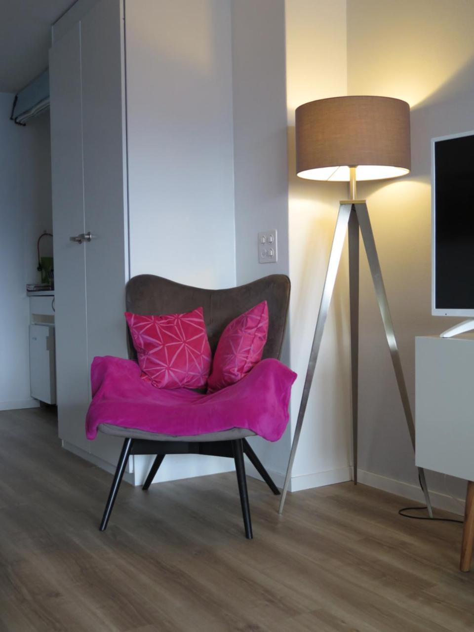 Swiss Seeblick Apartment Mit Hotelanbindung Beatenberg Exterior photo